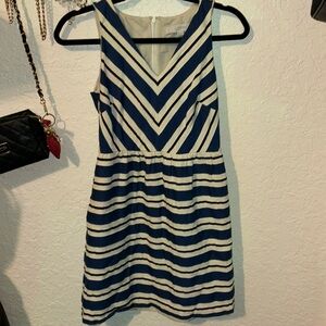 ANN TAYLOR LOFT OOP CHEVRON DRESS